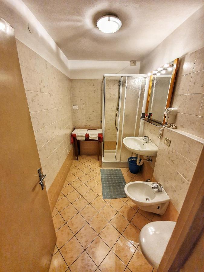 Hotel Daniela 2*
